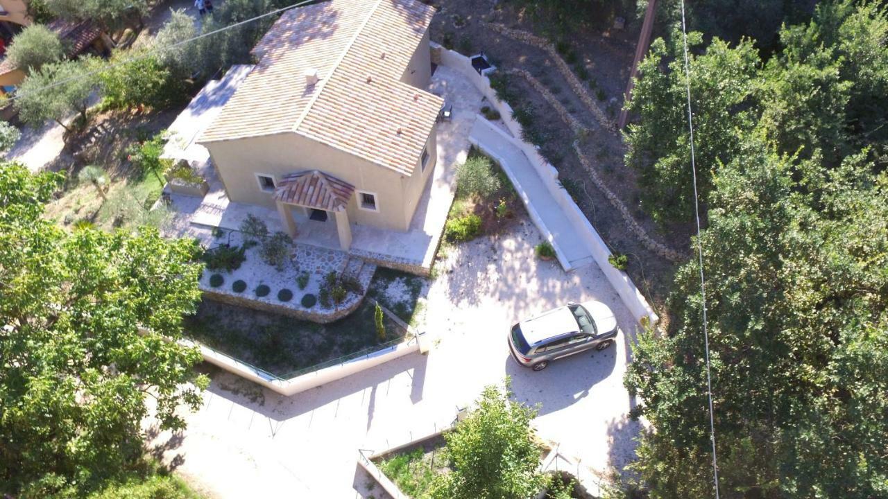 Gite De Jo Et Chantal Belgentier Exterior photo